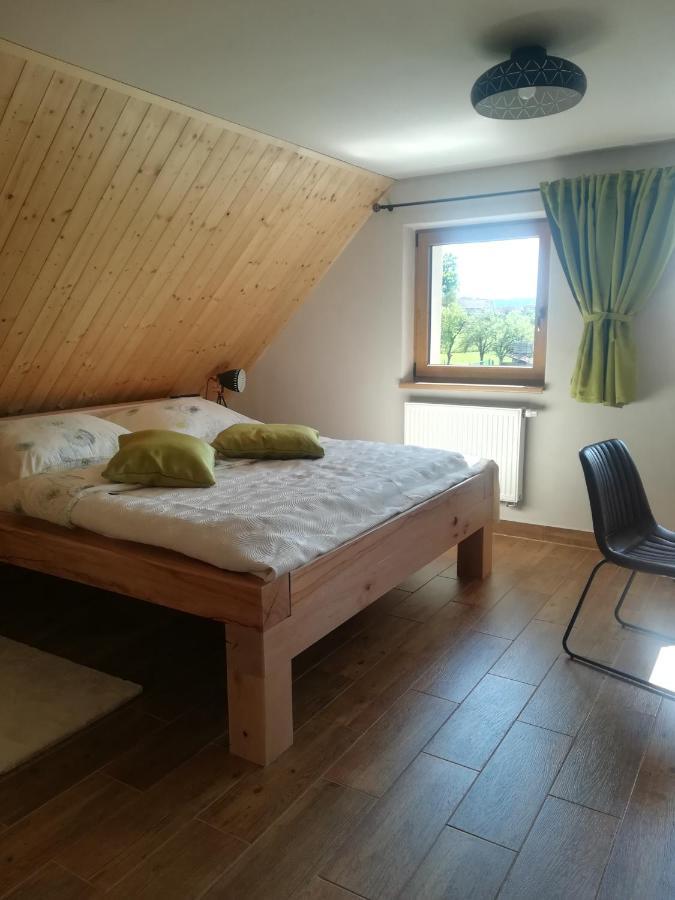 Apartman Life In Nature Jaronice ภายนอก รูปภาพ